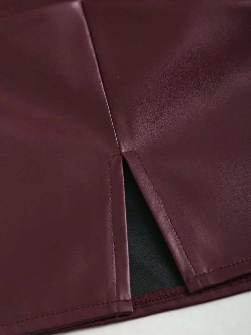 Women's Elegant High Waist Faux Leather Side Slit Flared A-Line Mini Skirt - Picture 5 of 5